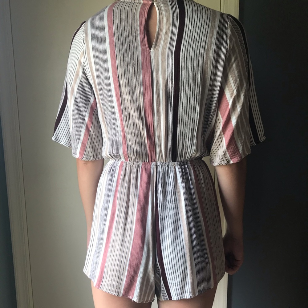 Romper - Picture 4 of 4